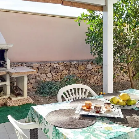 Holiday home 2 Bedroom In Taranto