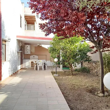 Hébergement de vacances 2 Bedroom In Tarente